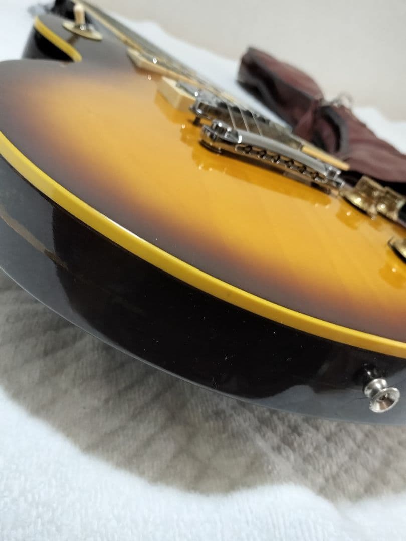 Greco グレコ レスポール スタンダード77' サンバースト セットネック