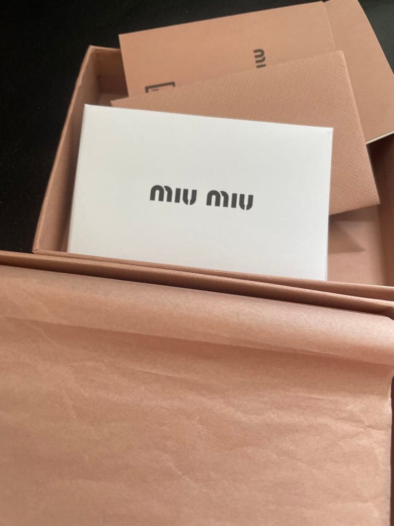 【値下げ】 miu miu 三つ折り財布 madrus 5MH021 水色