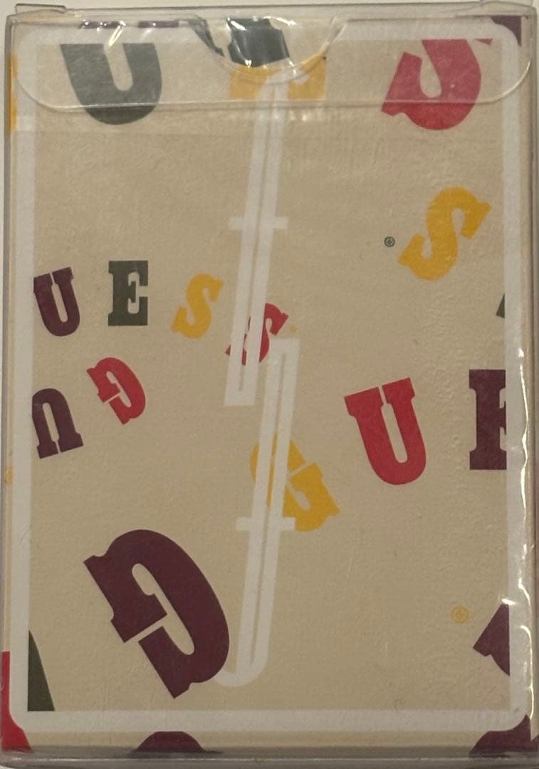 トランプ Fontaine GUESS