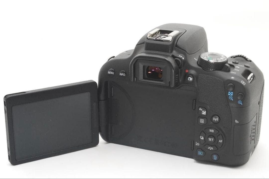 Canon Kiss X9i ダブルレンズ付き 高画質　美品☘️