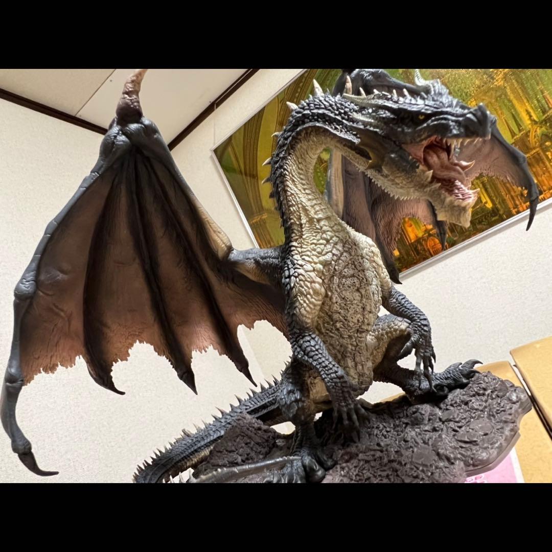 ミラボレアス　フィギュア　クリエイターズモデル