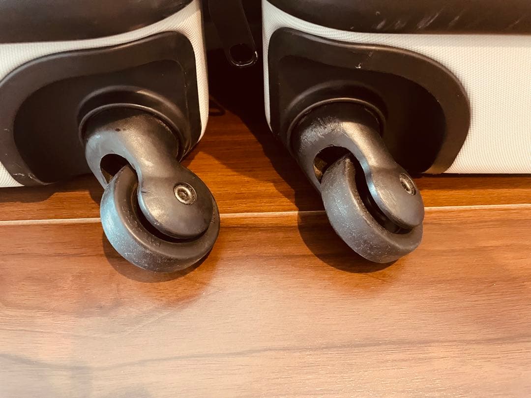 無印良品 スーツケース キャリーケース 中サイズ 62ℓ