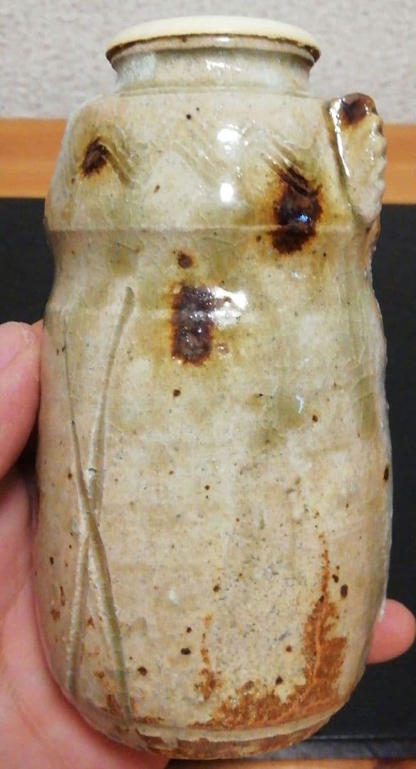 加藤弥右衛門作　美濃　伊賀　茶入　共箱　仕服付　茶道具