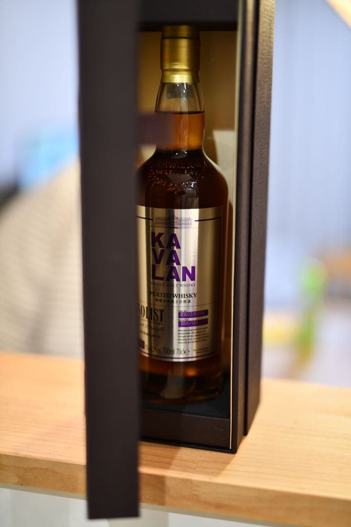【限定品】KAVALAN ソリスト ピーテッド カスクストレングス