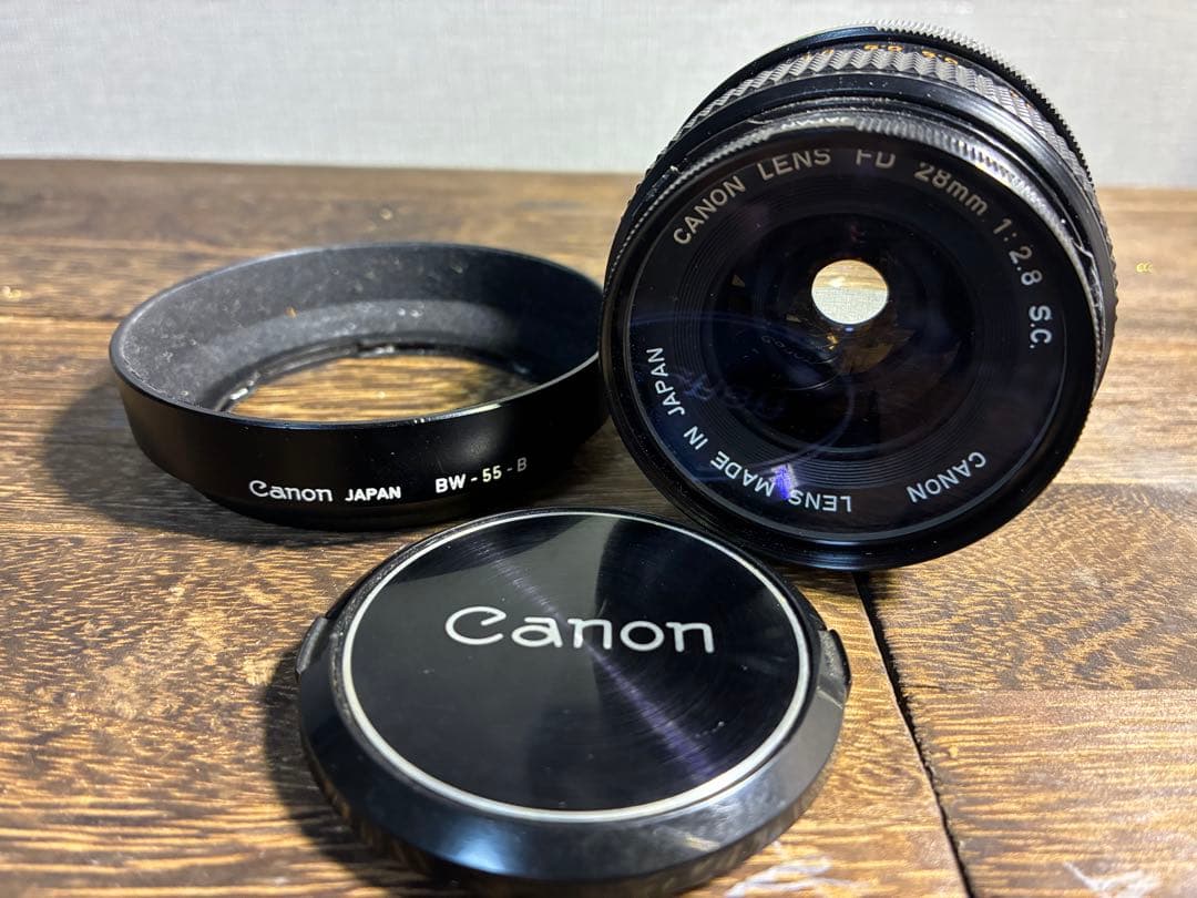 希少CanonAE-1 フィルムカメラ＋FD28mm F2.8レンズヴィンテージ