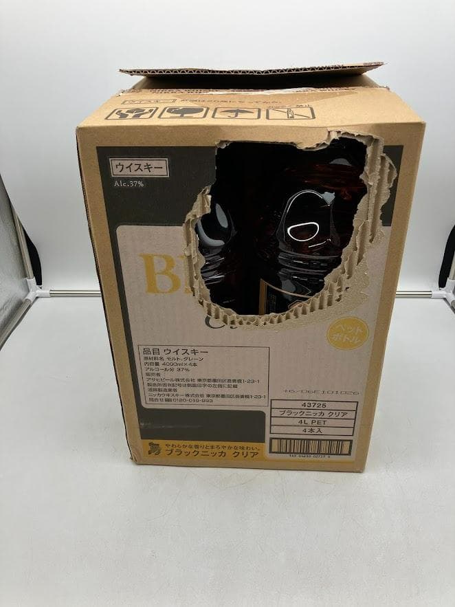 【新品・未開封】　ウィスキーブラックニッカ　モルト・グレーン　4000ml　4本