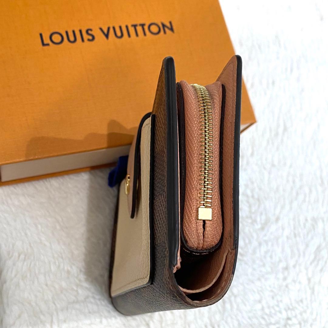 ルイヴィトン ポルトフォイユジュリエット　 二つ折り財布　ピンク