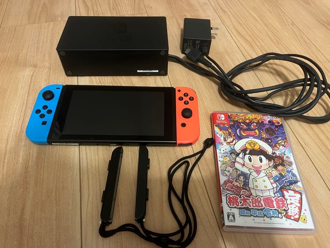Nintendo Switch 青/赤 本体と付属品　桃鉄ソフト