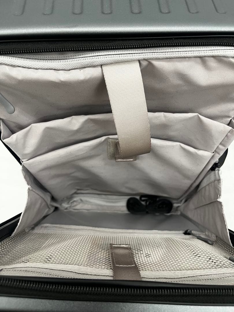 生臭坊主さん専用 [Redamancy]現役客室乗務員が設計を指導 スーツケース