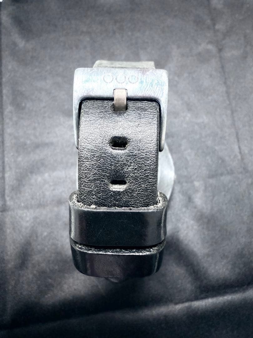 OUT OF ORDER HY 10 ATM 防水 レザーベルト時計