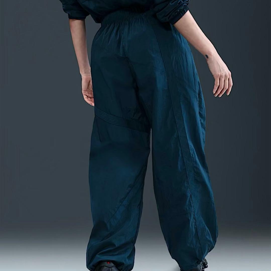 NIKE アーモリーネイビー　オープンヘムパンツ