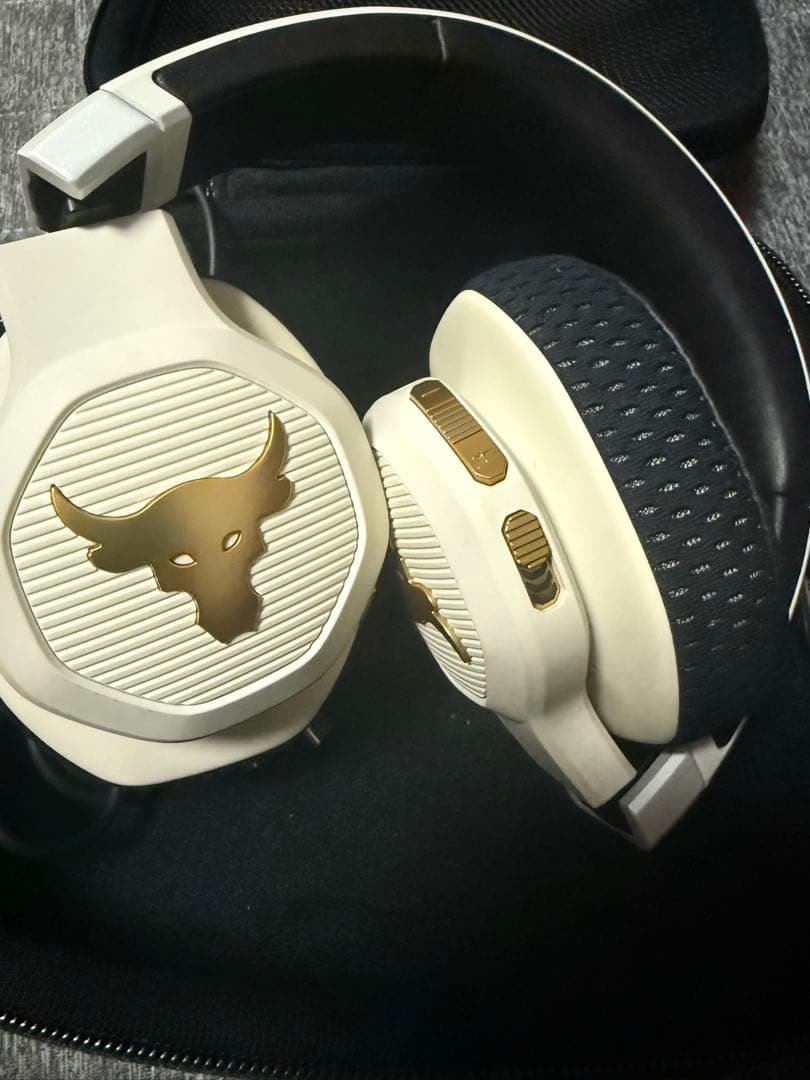 アンダーアーマープロジェクトロック　ゲーミング　ヘッドホン