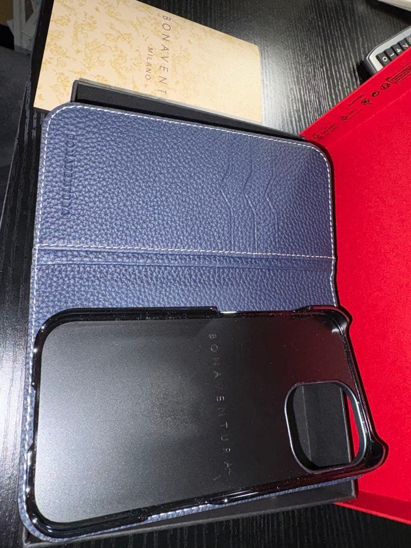 ボナベンチュラ　iPhone 16ダイアリーケース シュリンクレザー