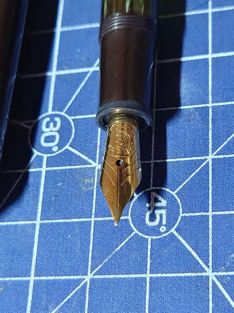 ペリカン 400NN M＆K 茶縞 14C-F 万年筆 中古