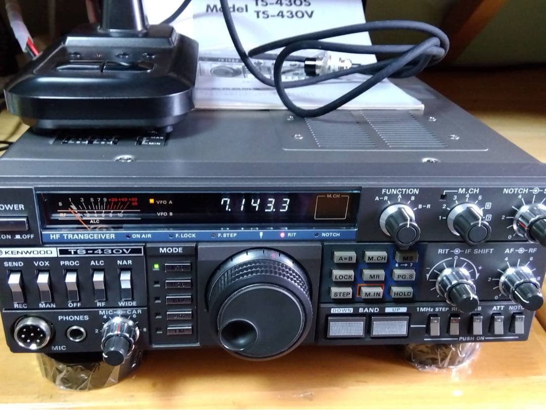 アマチュア無線機、TS−430V HFkenwood