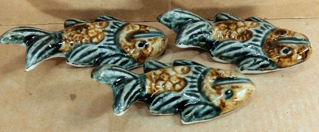 金城次郎 魚箸置(3点一組）共箱 栞 人間国宝 美品 壷屋焼 やちむん 壺屋焼