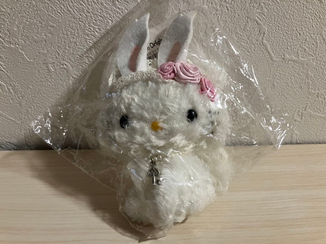 希少　未使用サンリオ　チャーミーキティ　うさ耳マスコット
