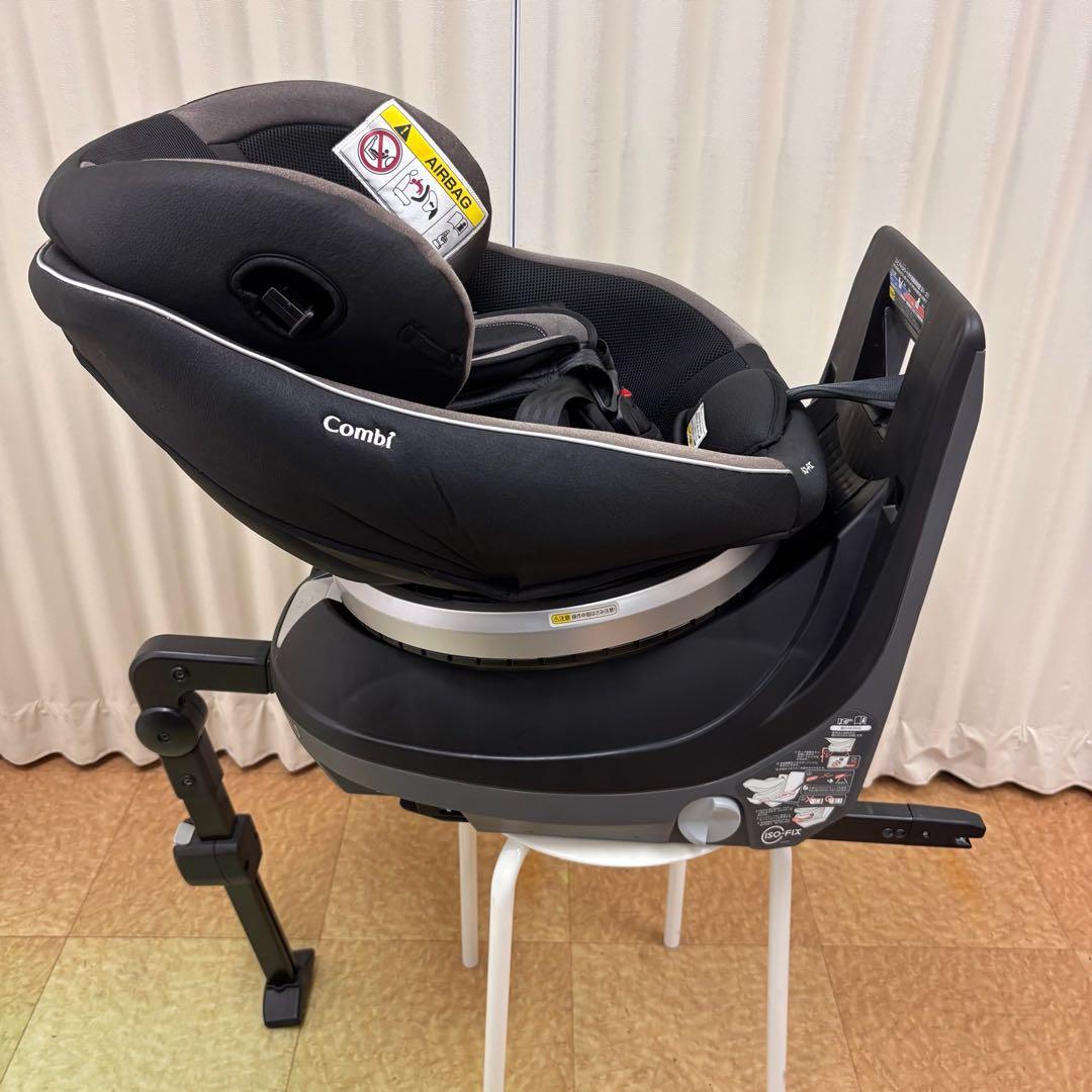 クリーニング済　☆綺麗☆　コンビ　クルムーヴ　ISOFIX 　ブラック