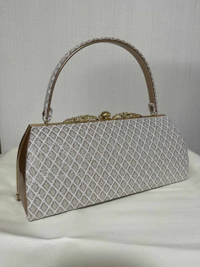 振り袖　バッグ草履セット　ホワイトゴールド