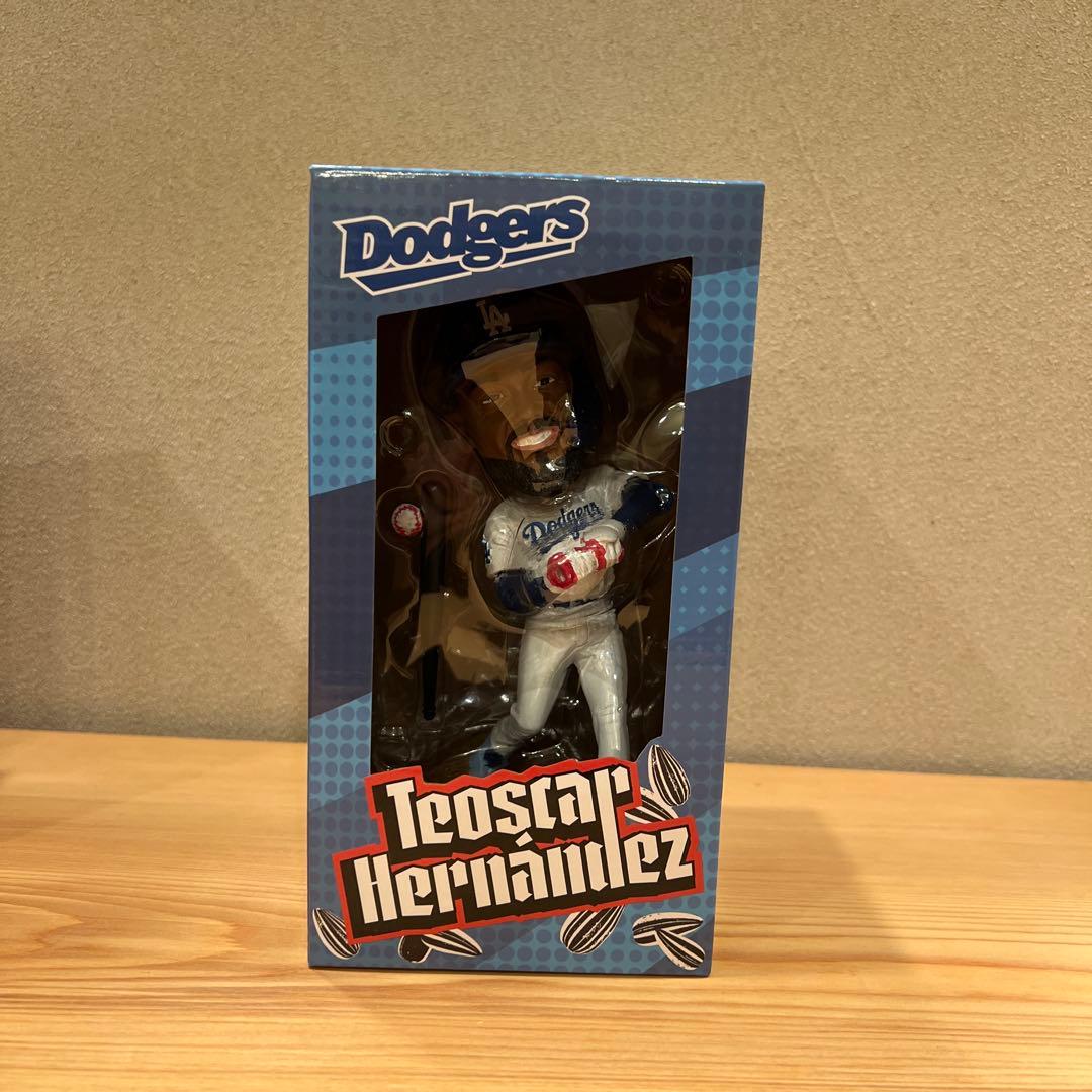 ヨッシー　テオスカーヘルナンデス　ボブルヘッド　ドジャースタジアム袋付き