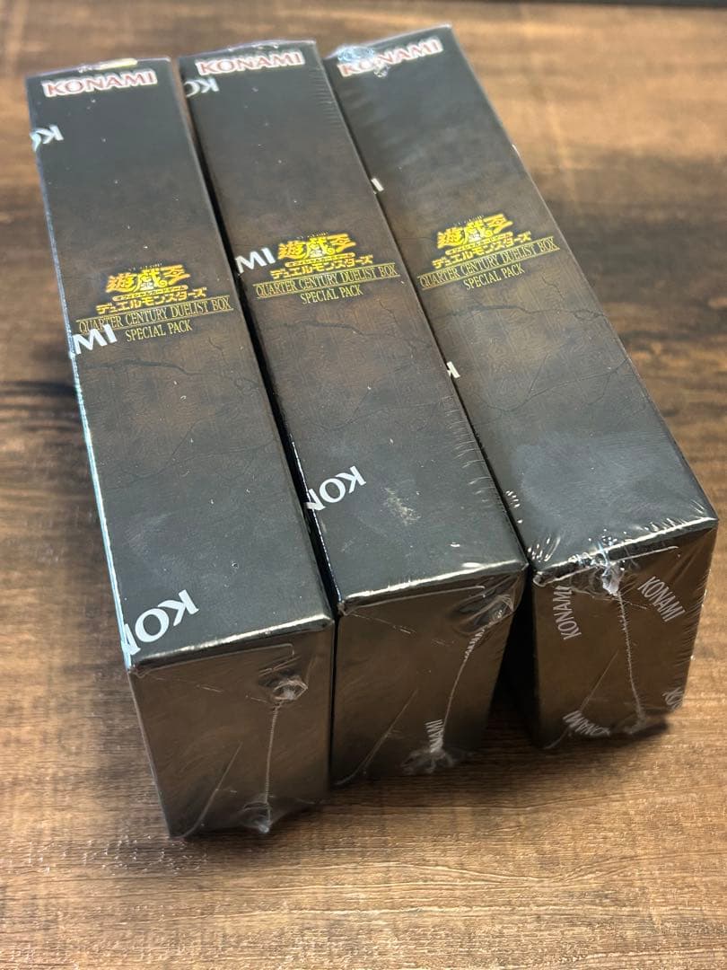 K*a様 【未開封】 クォーターセンチュリーデュエリストボックス　オシリスレッド