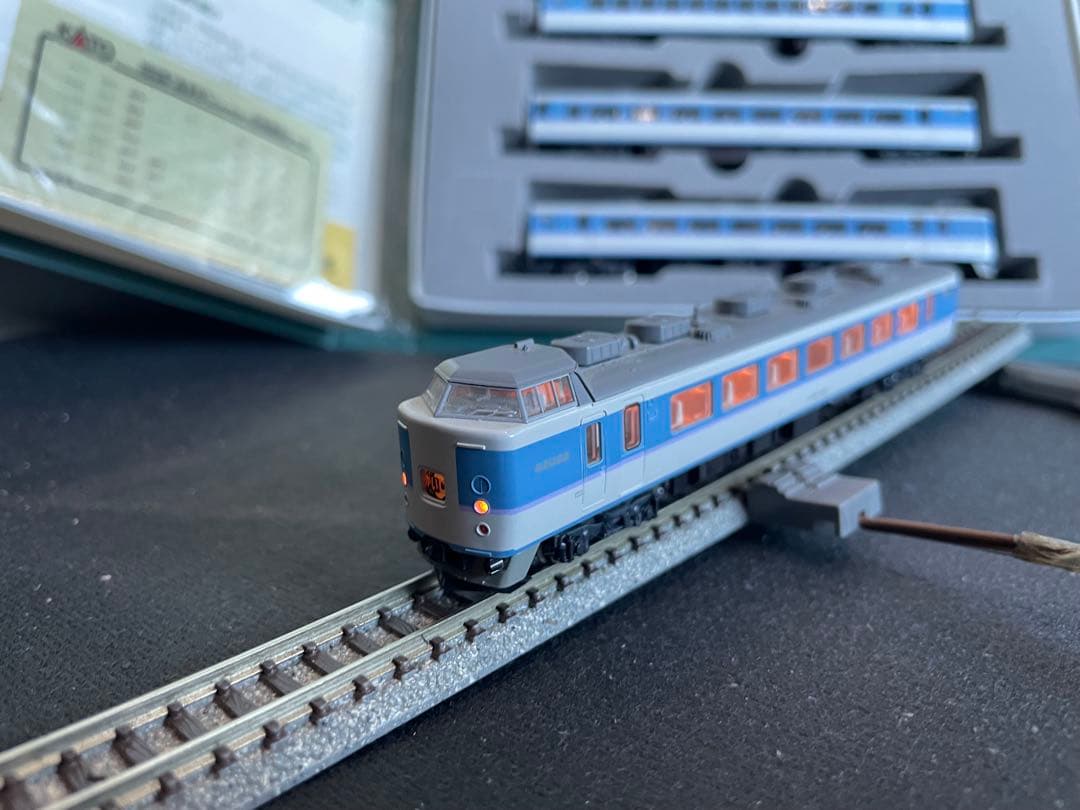 183系あずさニューカラー　KATO。