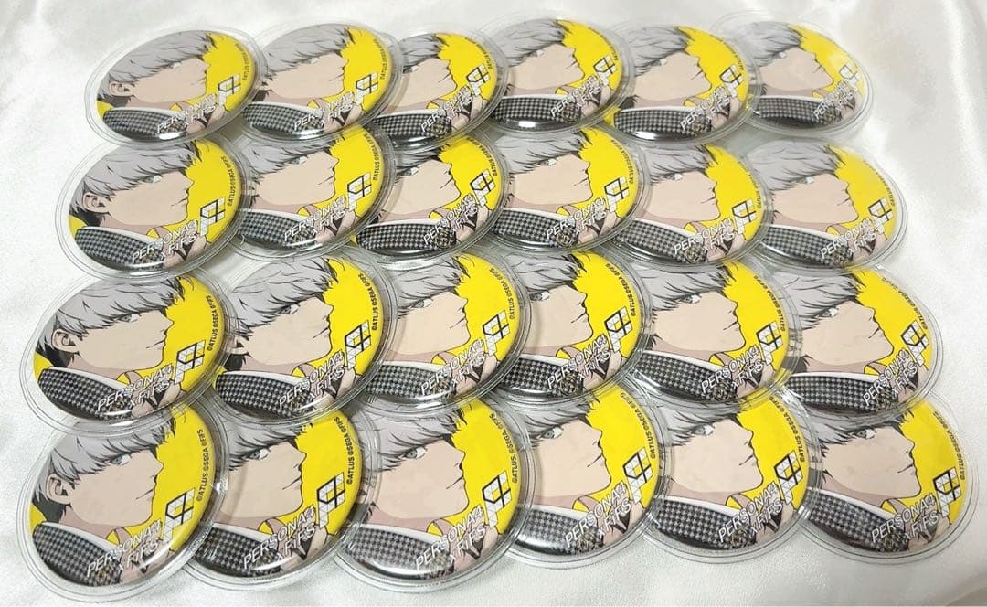 ペルソナ4 主人公 FiFS 缶バッジセット