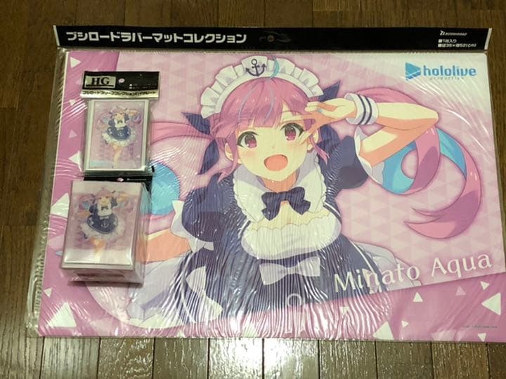 ホロライブ　湊あくあ スリーブ　デッキケース　ラバーマット　新品セット