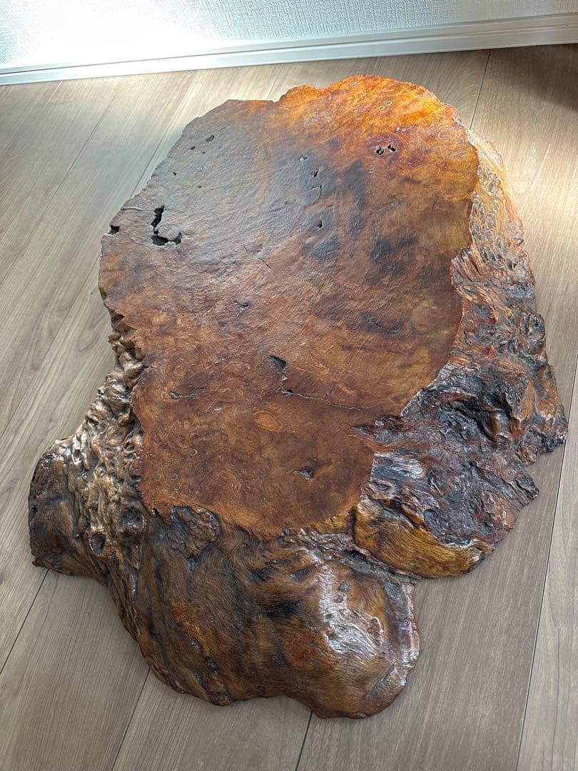 アンティークの飾り木 73cm x 53cm x 9cm