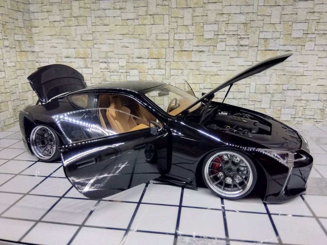 1/18ミニカー AUTOart Lexus LC 500 カスタム