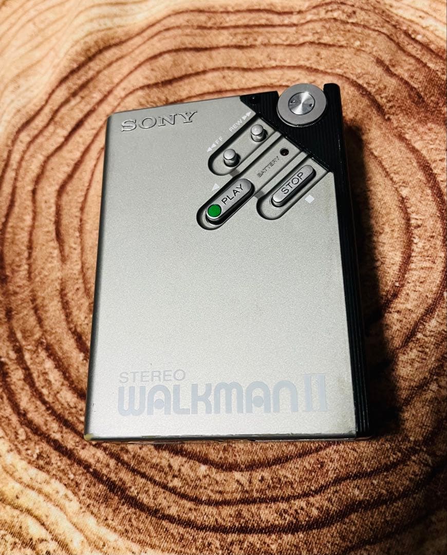 希少品　SONY 2代目Walkman WM-2 ウォークマン