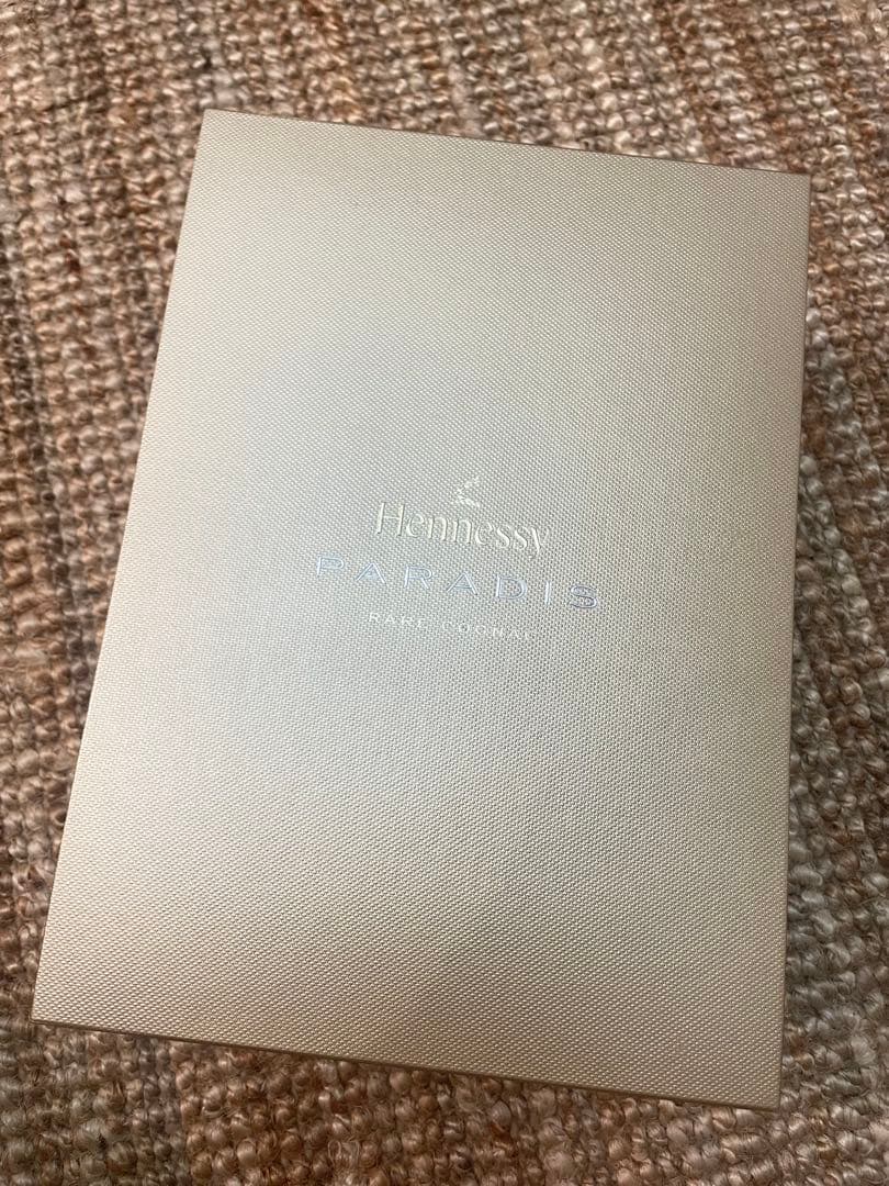 ヘネシー パラディ Hennessy PARADIS 空瓶 空箱 箱カバー