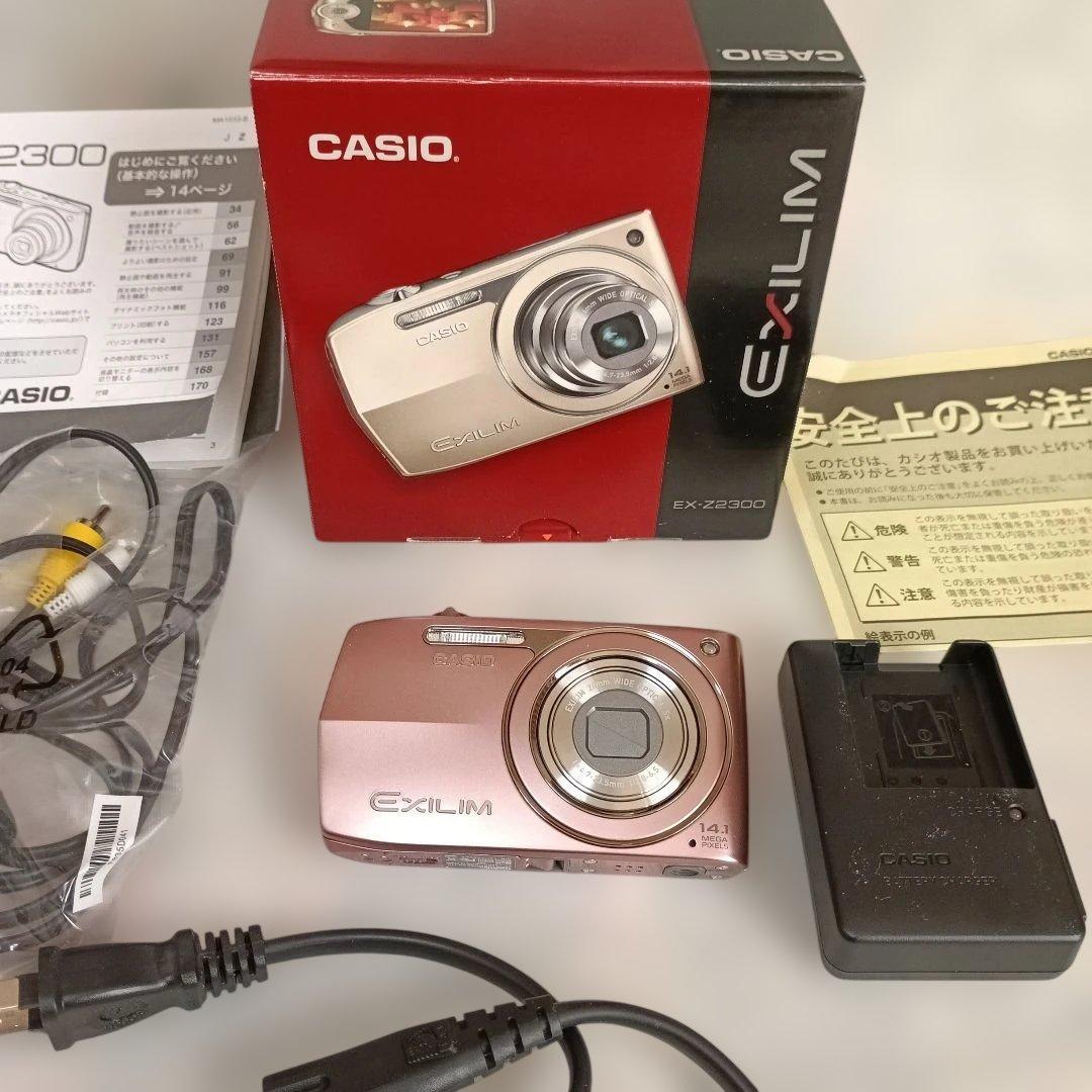 美品　CASIO カメラ　EX-Z2300 充電器　箱　ピンク コンデジ　動作品