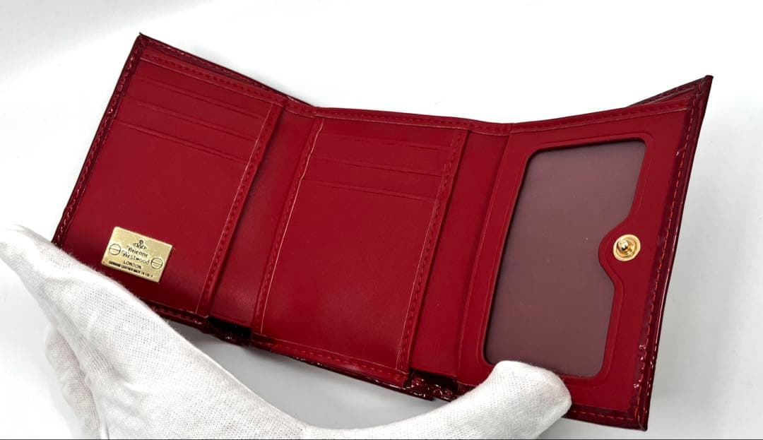 【新品・未使用】Vivienne Westwood 三つ折り財布 レッド