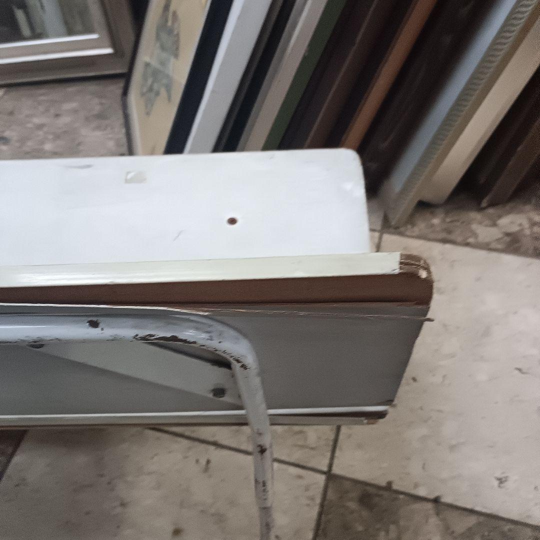 ４３００）小学館　小学一年生　ベンチ　店頭設置品？