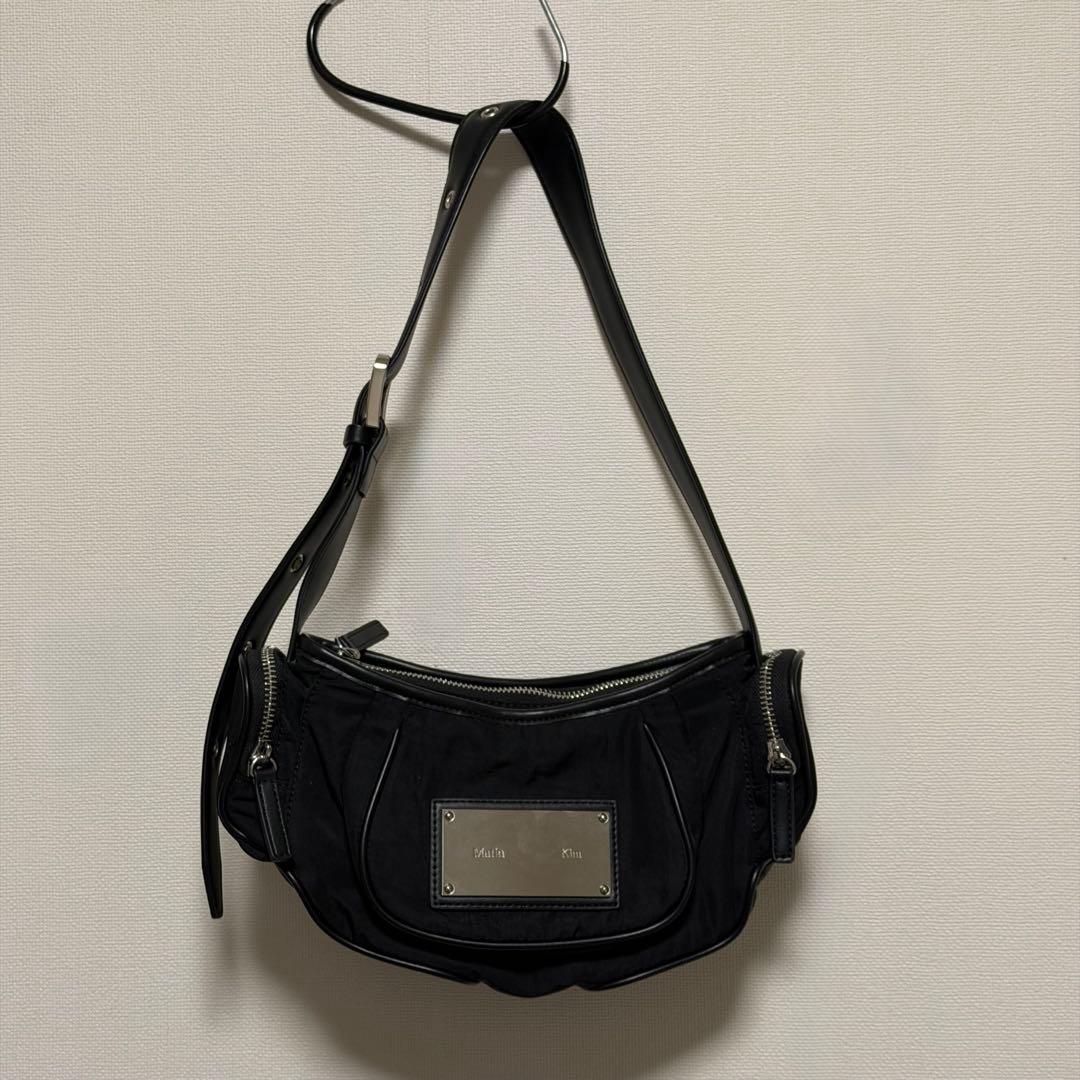 Matin Kim マーティンキム MADELEINE ROUND BAG