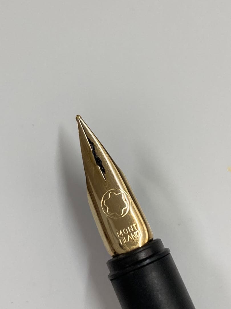 MONTBLANC モンブラン　万年筆　ボールペン　ケース　セット