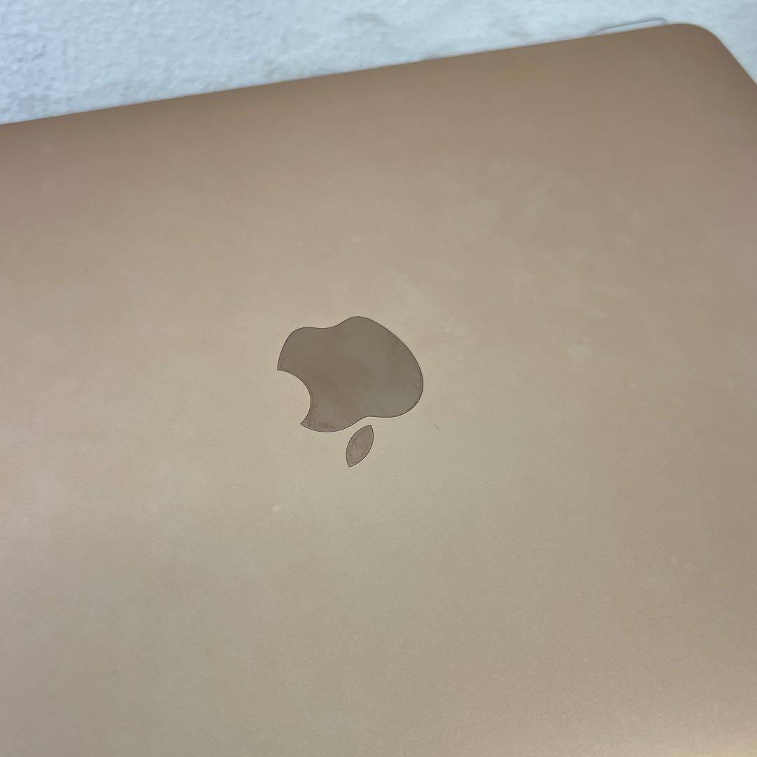 Macbook Air 13インチ 2020 Intel Corei7 画面割れ