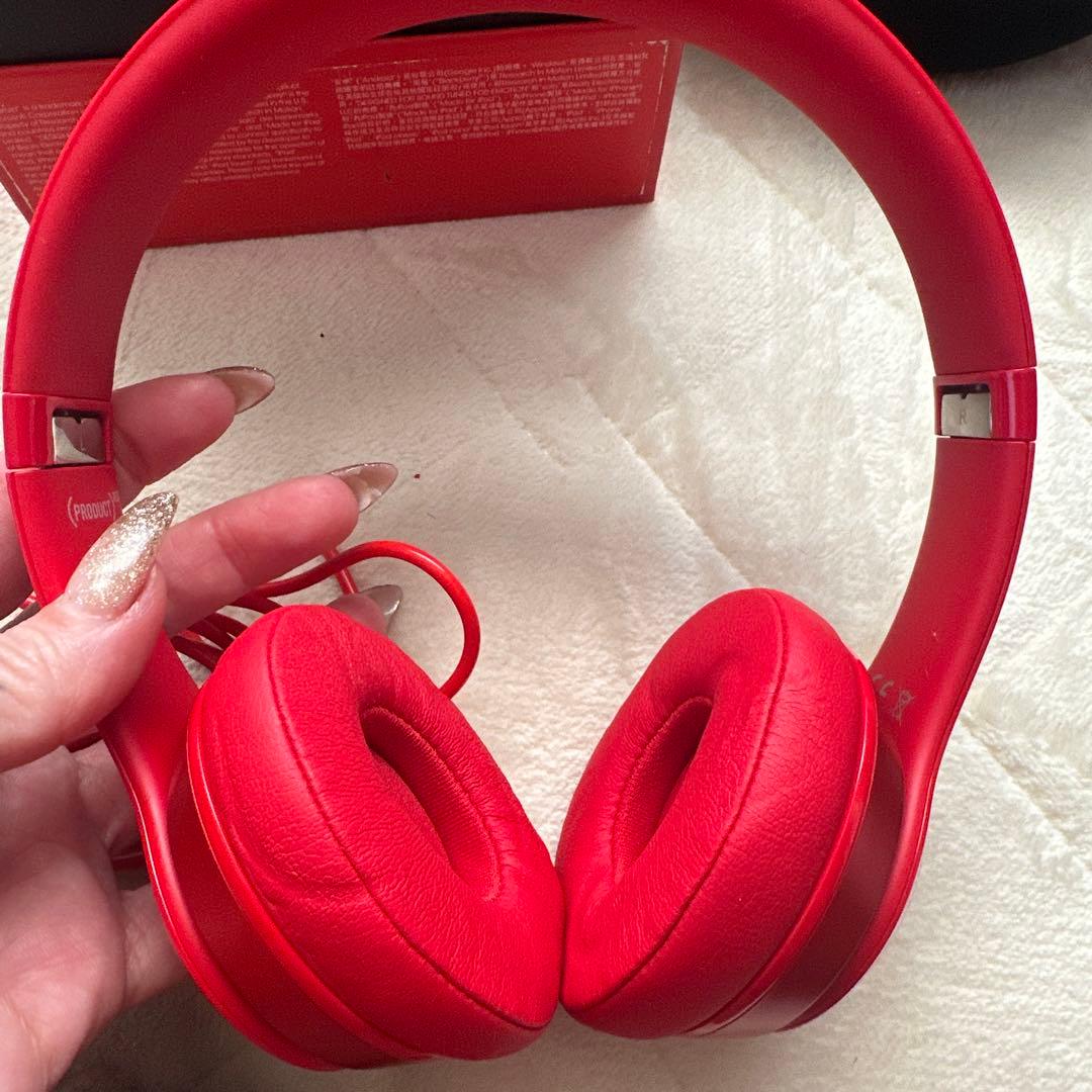 Beats Solo2 ヘッドホン グロスレッド