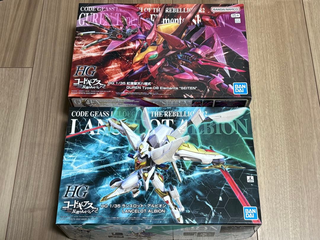 新品 HG ランスロット・アルビオン 紅蓮聖天八極式 コードギアス プラモデル