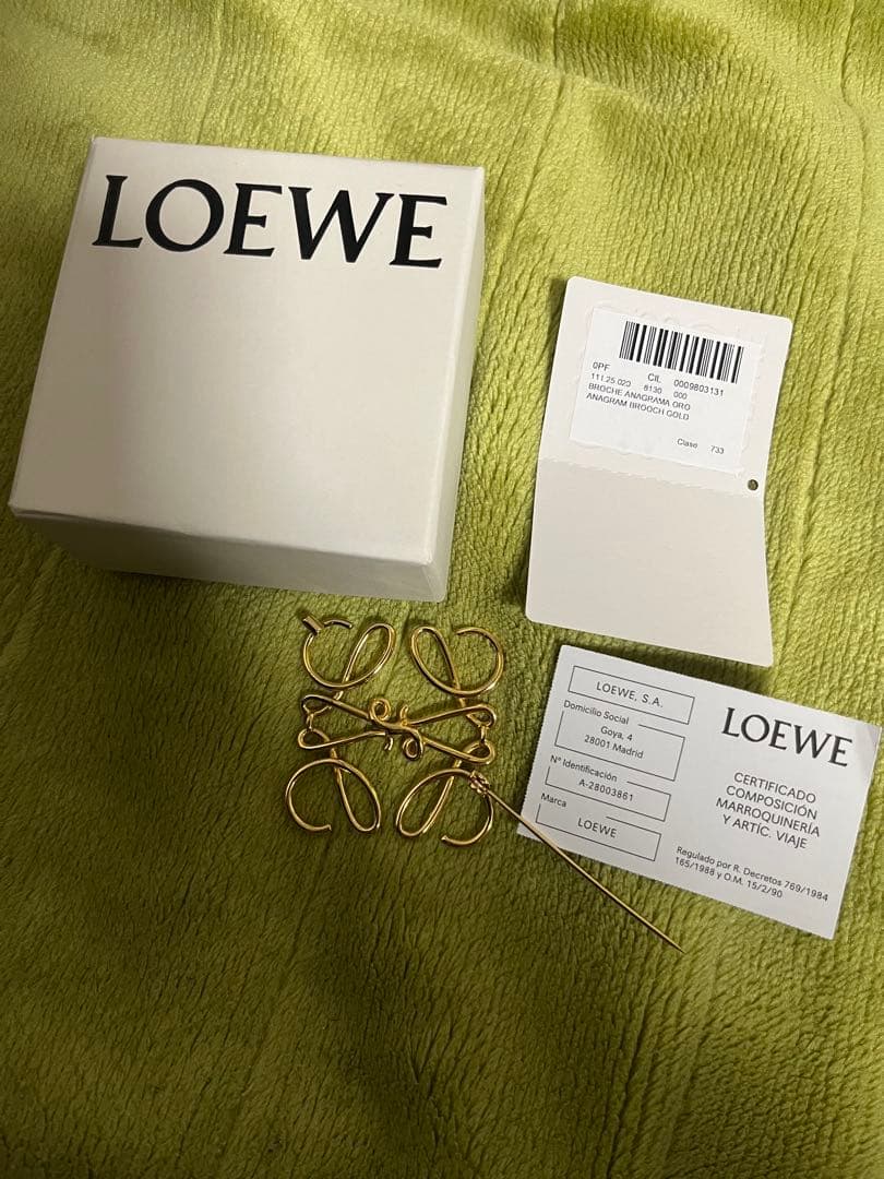 2時間限定価格 LOEWE アナグラム ブローチ ロエベ