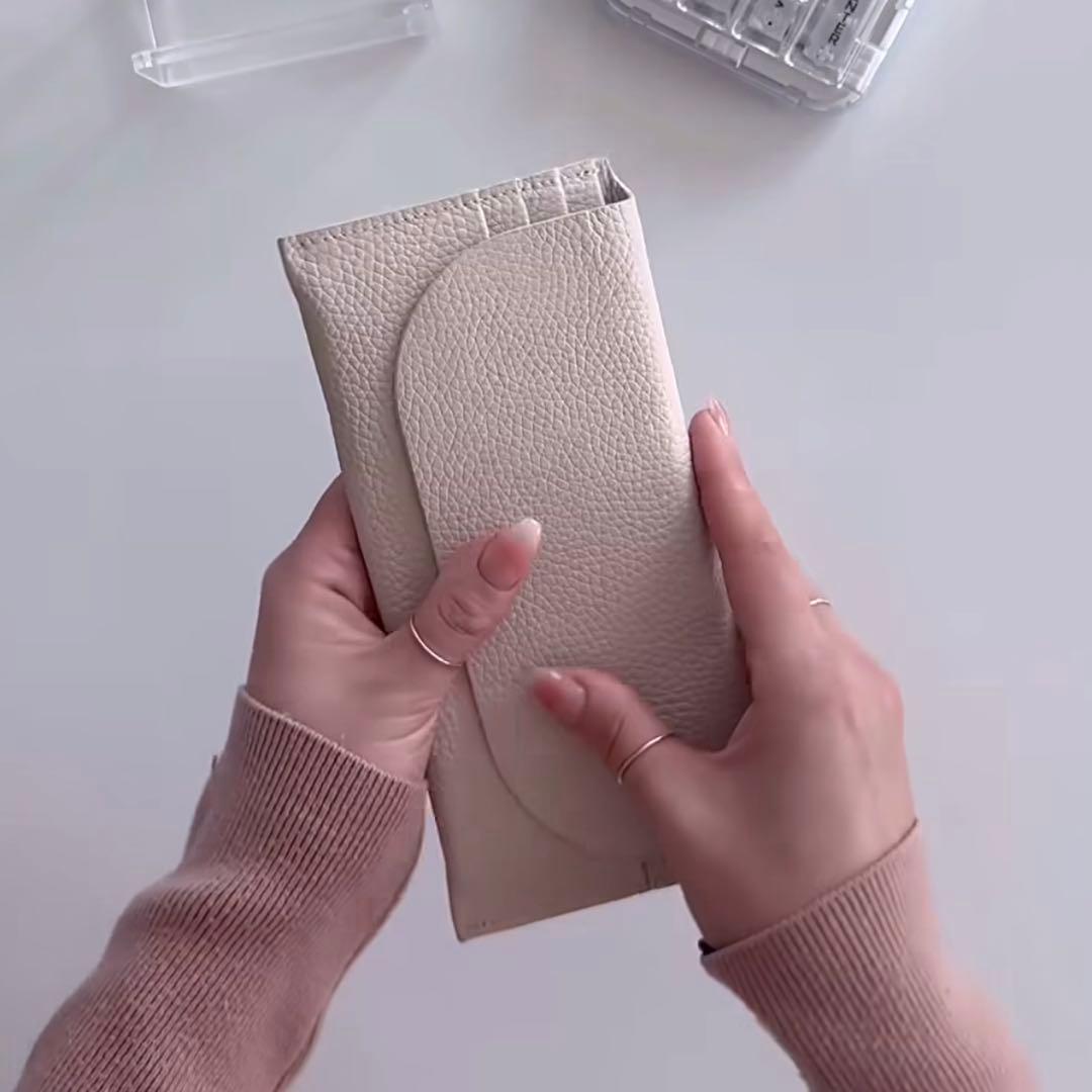 早い者勝ち　韓国　バインダー　貯金　長財布　薄い財布　アイボリー　ホワイト