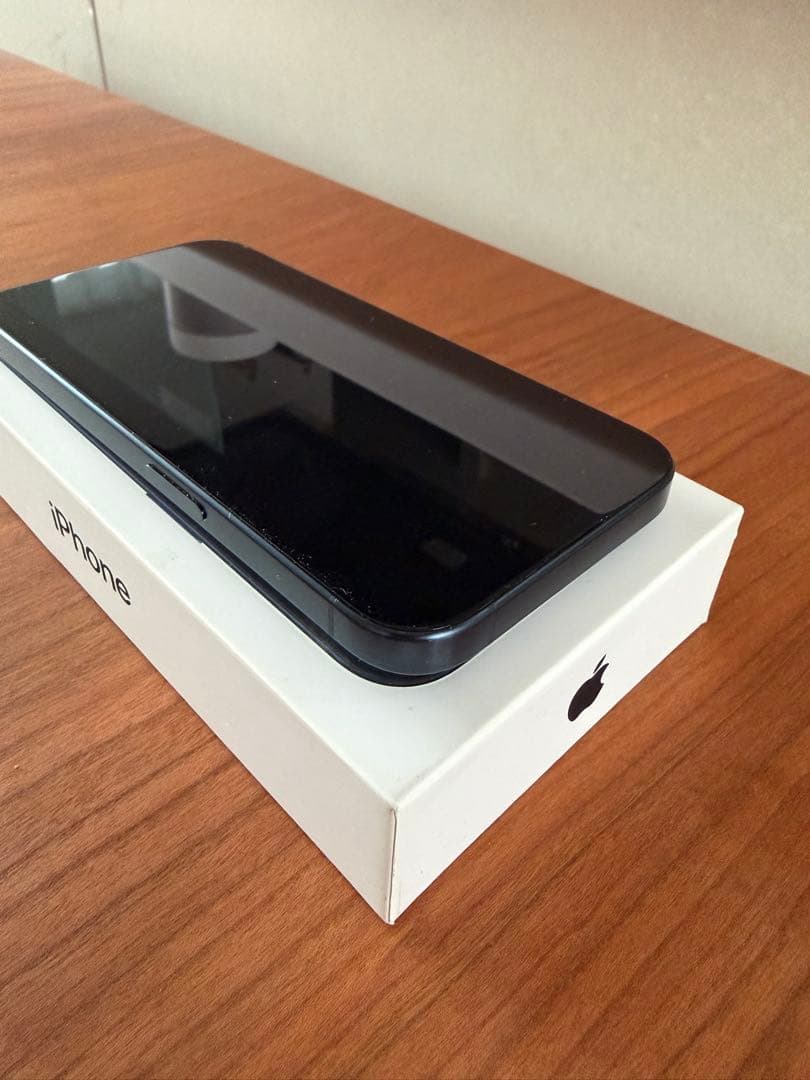 Apple iPhone 15 Pro 256GB ブルーチタニウム