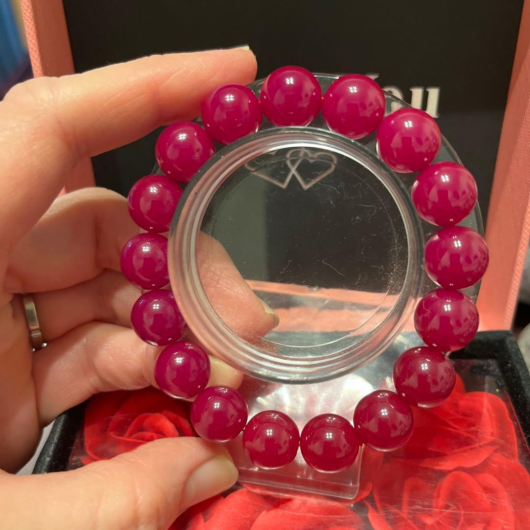 セール！天然石ブレスレット　ミャンマー産　ルビー　大玉