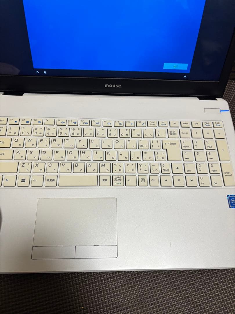 mouse ノートPC ホワイト　マウス