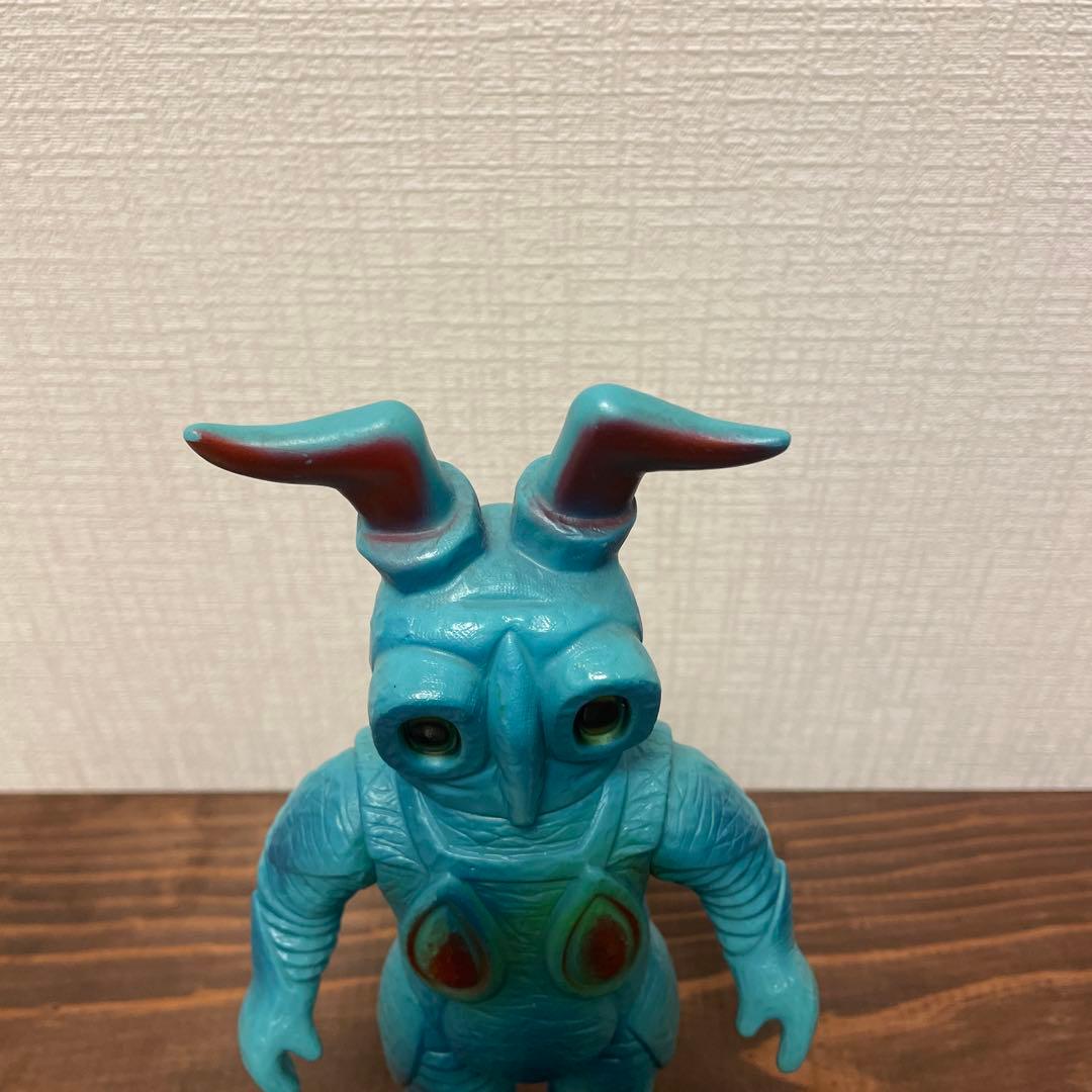 ブルマァク　ゼットン　ソフビ