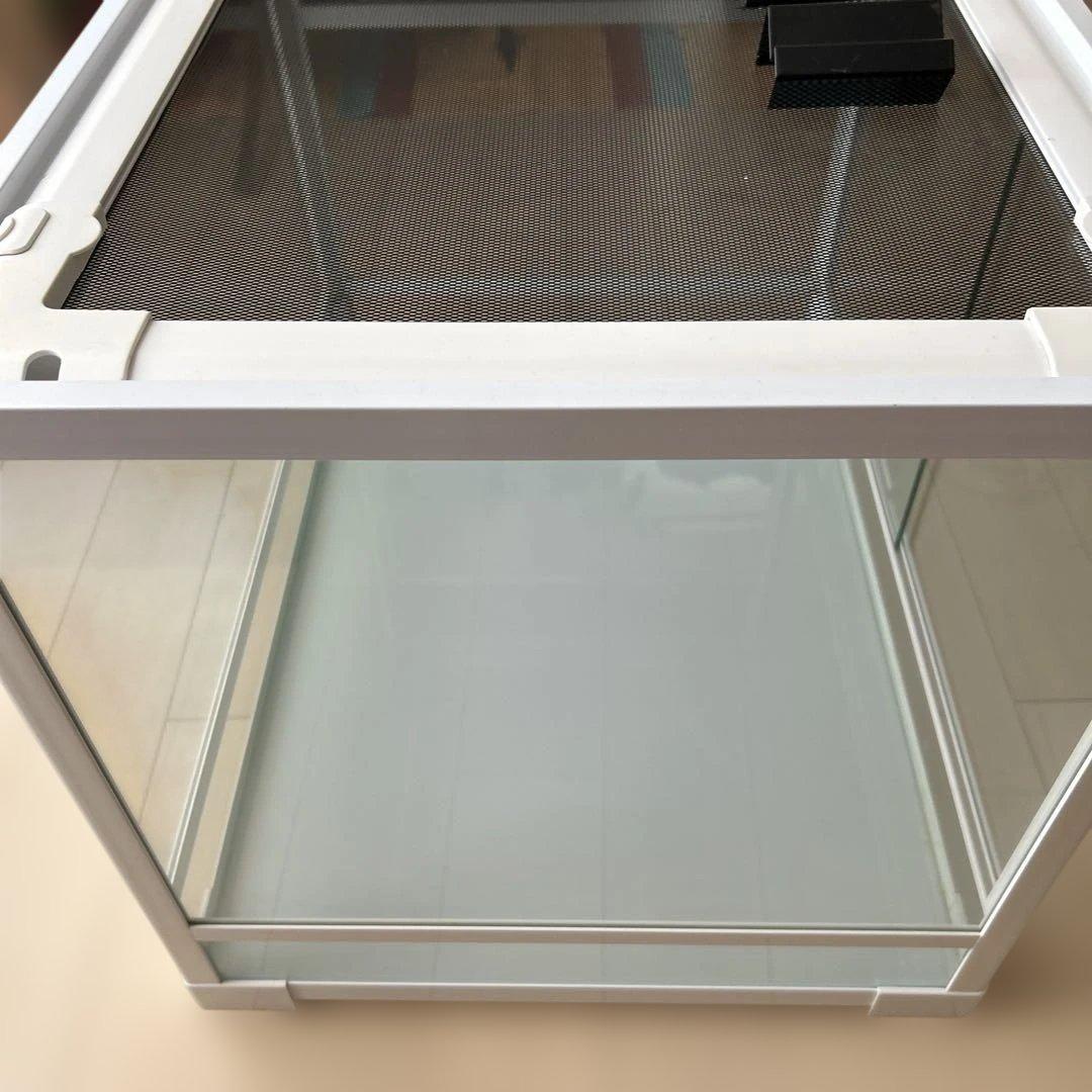 飼育ケージ 透明ガラス メッシュ蓋付き　付属品3個　爬虫類ケージ