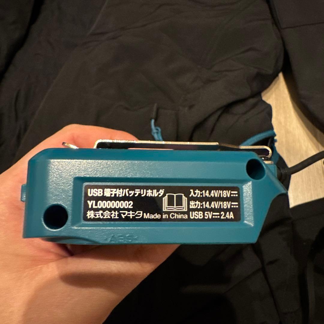 マキタ　充電式暖房ジャケット CJ205DZ バッテリーホルダ付