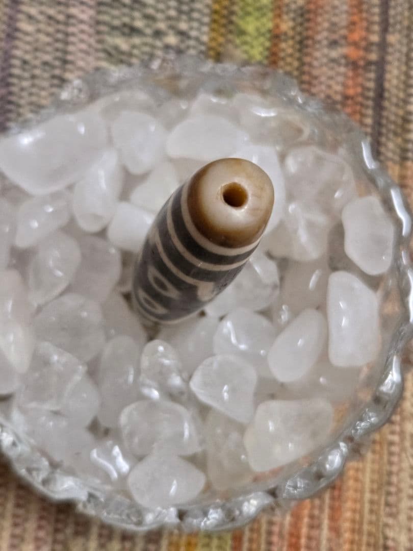 047天珠　正統派　七眼天珠　dzibeads！