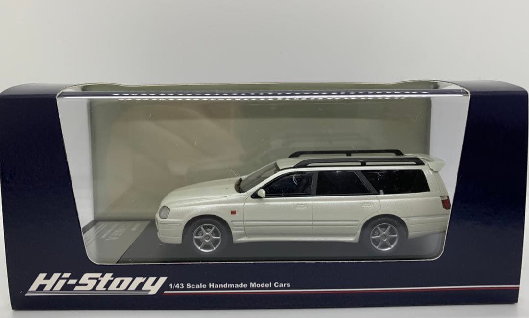 1/43 NISSAN STAGEA 25t RS FOUR S ホワイトパール